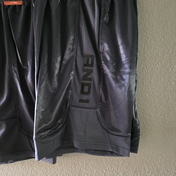 AND1 Men's Baggy Athletic Dark Gray Basketball Shorts Sz S NWT 2-Piece Bundle - Picture 6 of 6